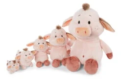 Nici 47793 Schwein Pigwick 31cm Farm Friends Plüsch Kuscheltier Schlenker GREEN -Nici Günstiges Plüsch Geschäft 47790 10 47791 47792 47793 47794 Groessenvergleich 2048x1345 1
