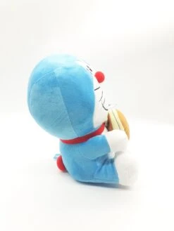 Doraemon Kosmische Blaue Katze 24-27cm (Play By Play) - Doraemon Mit Dorayaki -Nici Günstiges Plüsch Geschäft Doraemon kosmische blaue Katze 24 27cm Play by Play Doraemon mit Dorayaki 3
