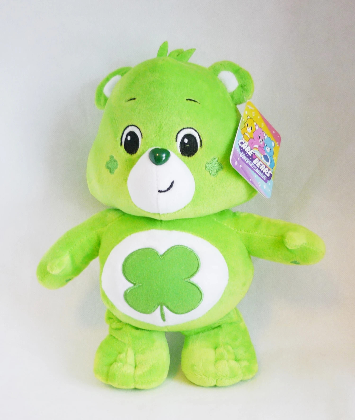 Glücksbärchis Unlock The Magic Ca 28cm Plüsch Glücksbärchi Klee Grün 1 Glücksbärchis Unlock The Magic Ca 28cm Plüsch Glücksbärchi Klee Grün